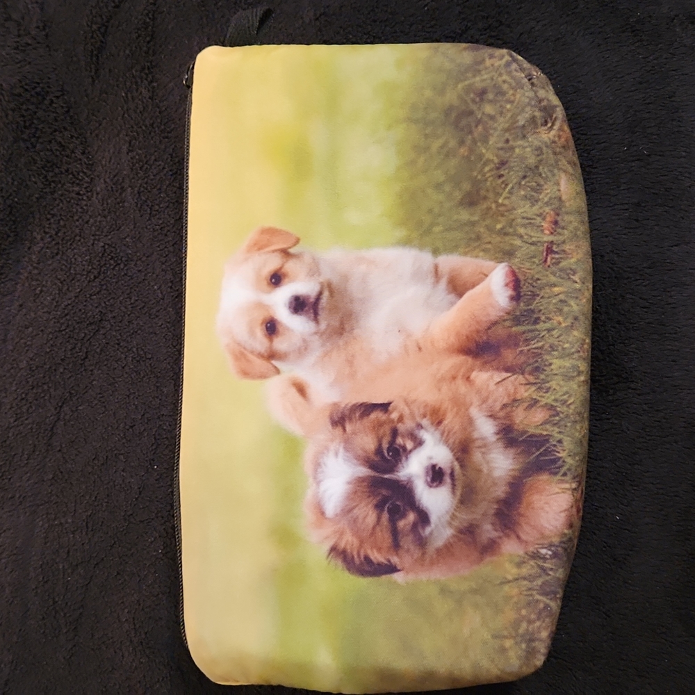 NEW- Cosmetic Bag, Storage Bag - Dogs - Picture 2 of 6